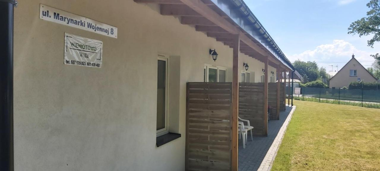 Willa Wieniotowo Apartamenty Przy Lesie I Plazy Ap Am Wald Und Strand Ustronie Morskie Dış mekan fotoğraf