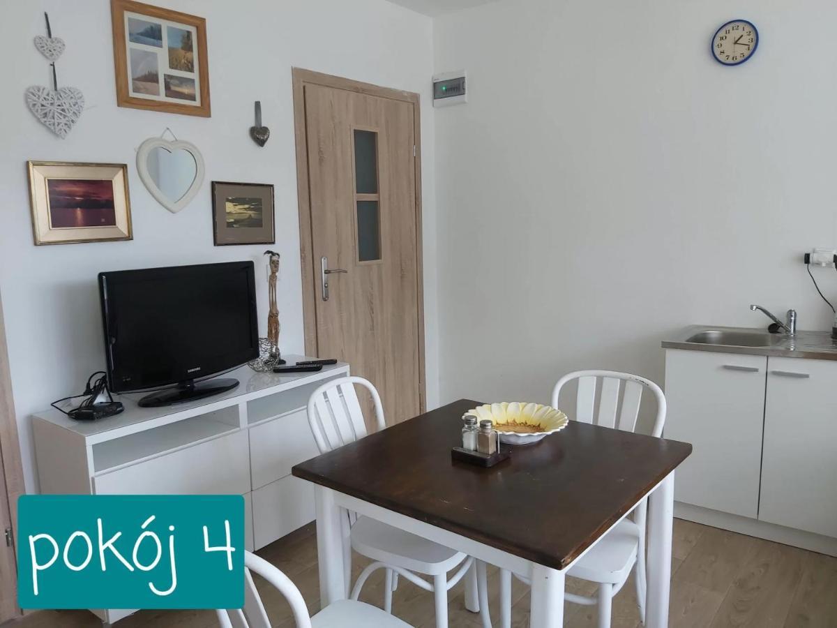 Willa Wieniotowo Apartamenty Przy Lesie I Plazy Ap Am Wald Und Strand Ustronie Morskie Dış mekan fotoğraf
