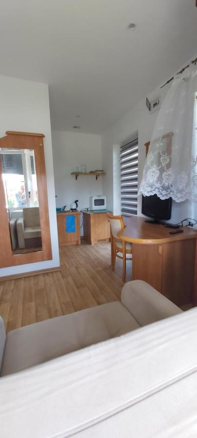 Willa Wieniotowo Apartamenty Przy Lesie I Plazy Ap Am Wald Und Strand Ustronie Morskie Dış mekan fotoğraf